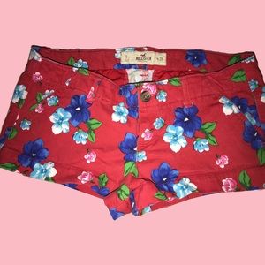 Hollister floral shorts